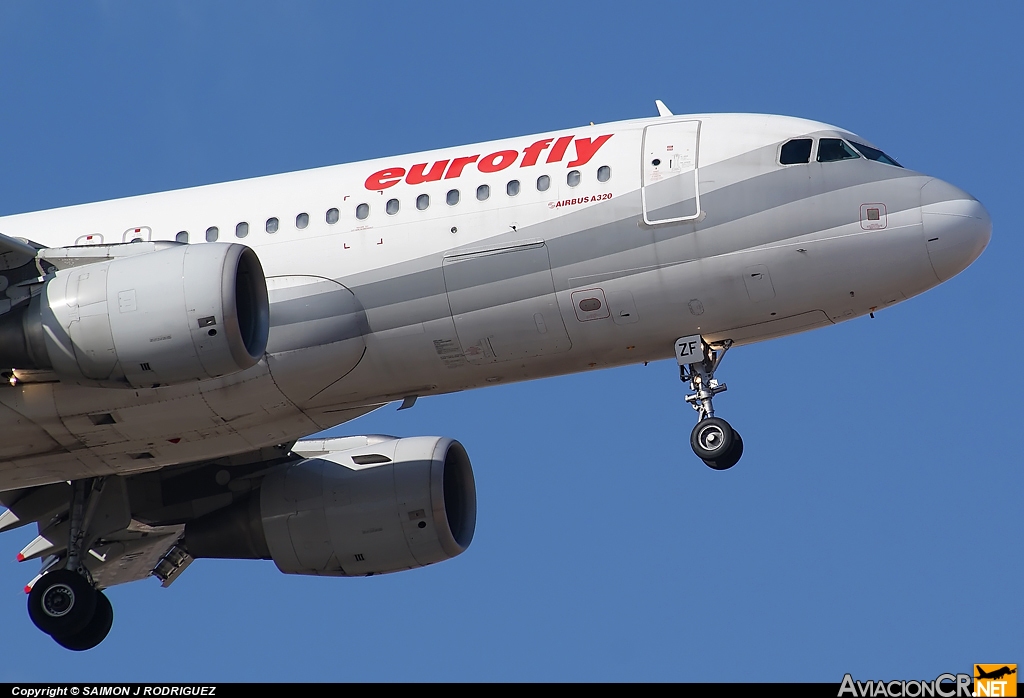 I-EEZF - Airbus A320-214 - Eurofly