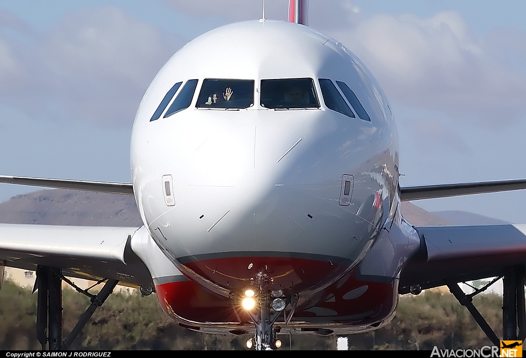 HB-IOP - Airbus A320-214 - Air Berlin