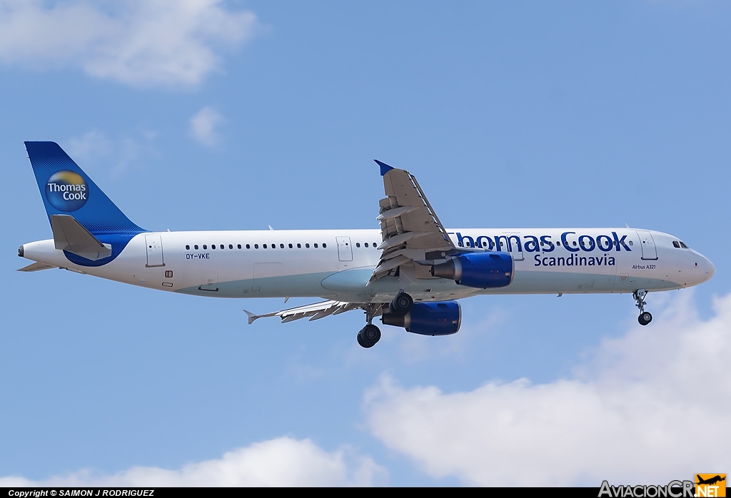 OY-VKE - Airbus A321-211 - Thomas Cook Airlines (Scandinavia)