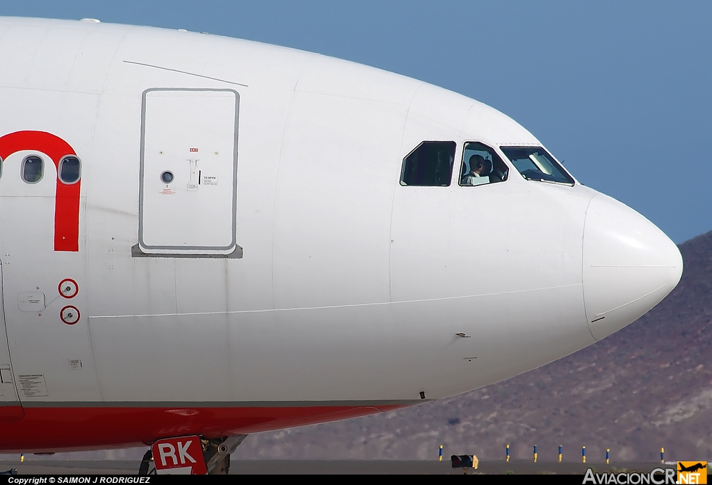 D-AERK - Airbus A330-322 - LTU - Lufttransport-Unternehmen