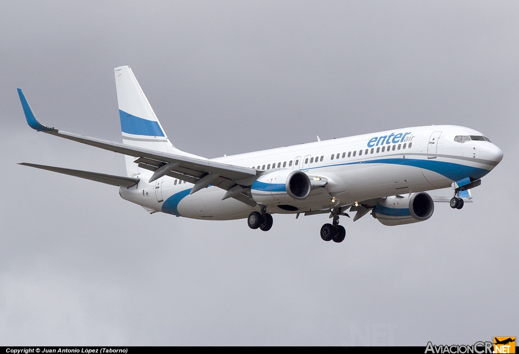 SP-ENY - Boeing 737-86N - Enter Air