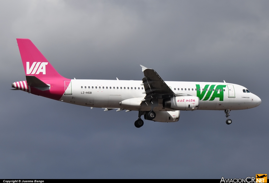 LZ-MDB - Airbus A320-232 - Air Via