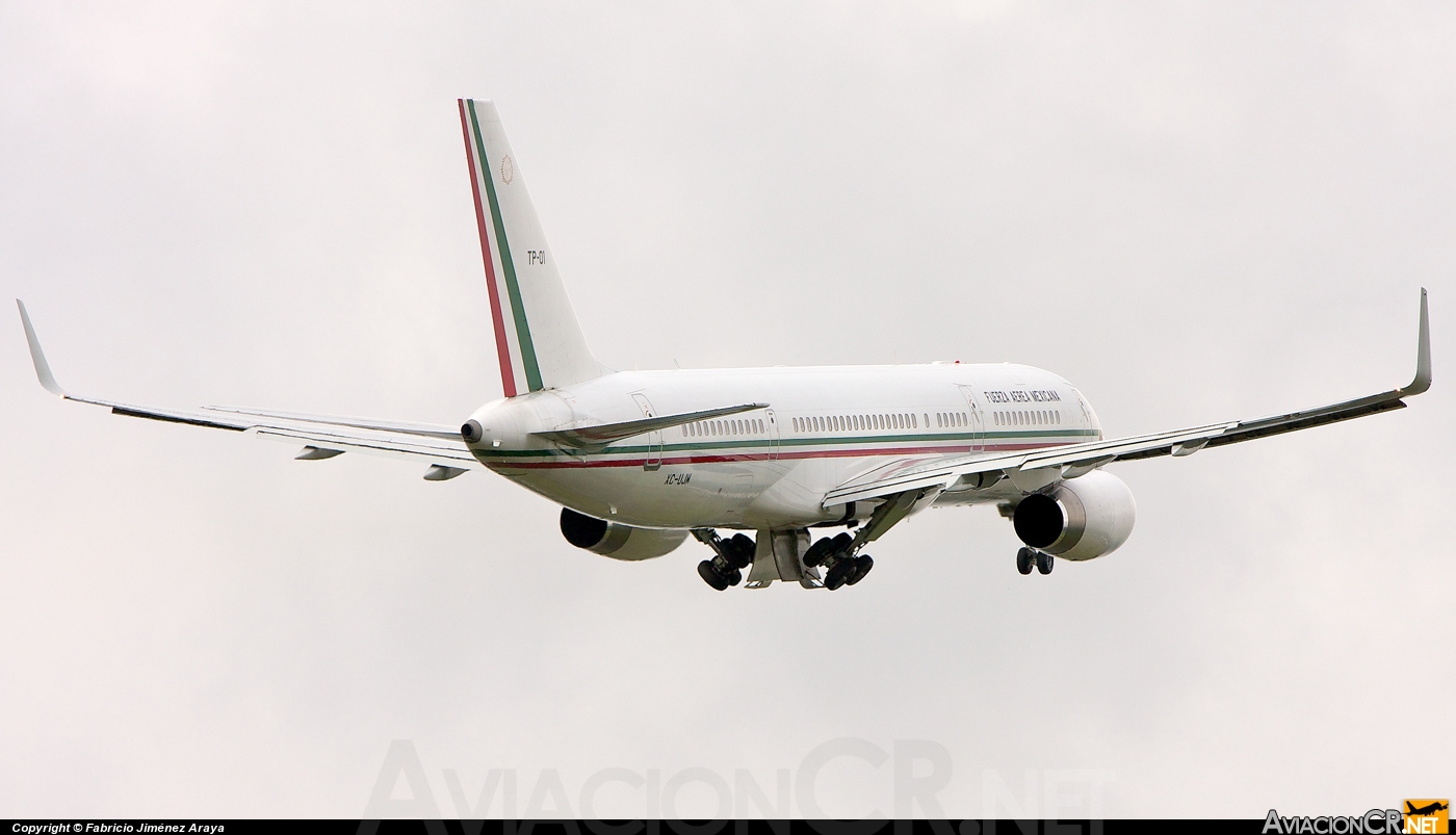TP-01 - Boeing 757-225 - Fuerza Aerea Mexicana FAM