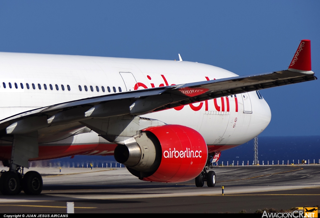 D-AERK - Airbus A330-322 - Air Berlin