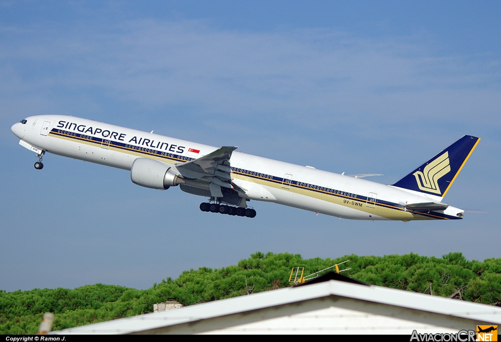 9V-SWM - Boeing 777-312/ER - Singapore Airlines