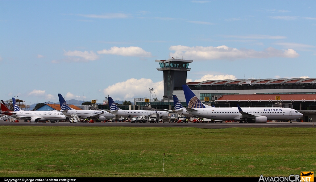 MROC - Aeropuerto - Rampa