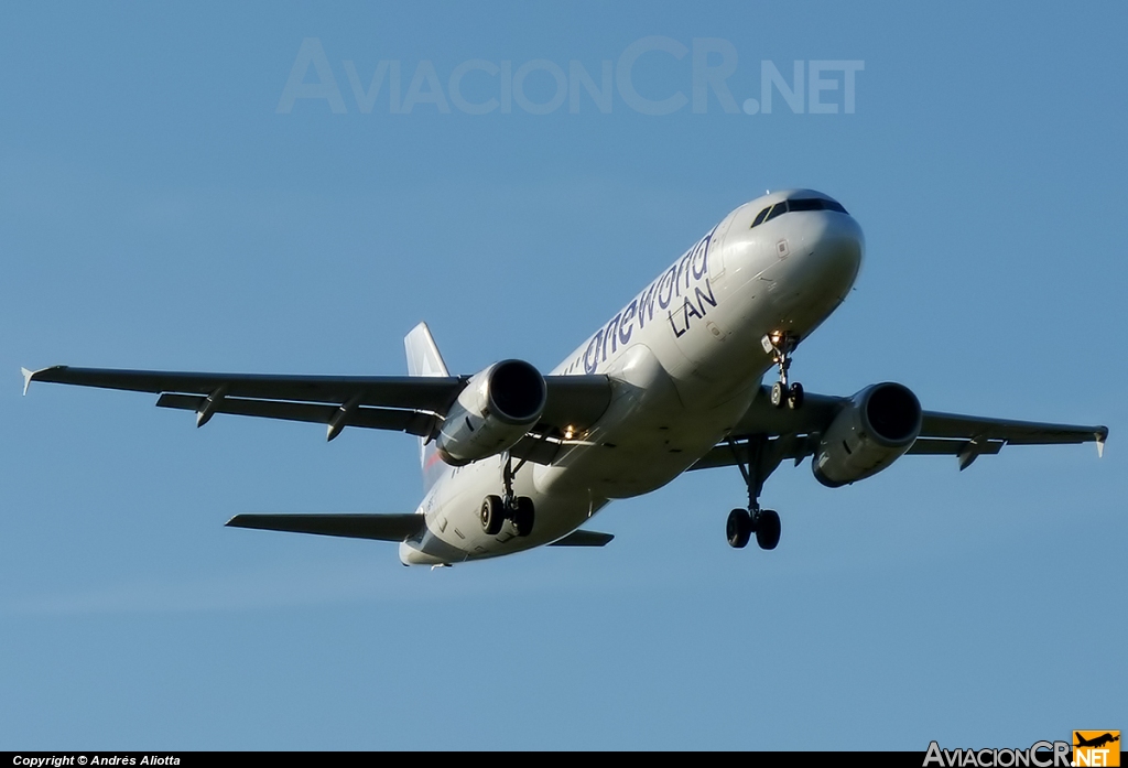 LV-BFO - Airbus A320-233 - LAN Argentina
