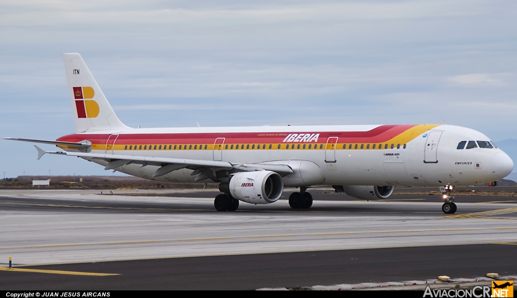 EC-ITN - Airbus A321-211 - Iberia