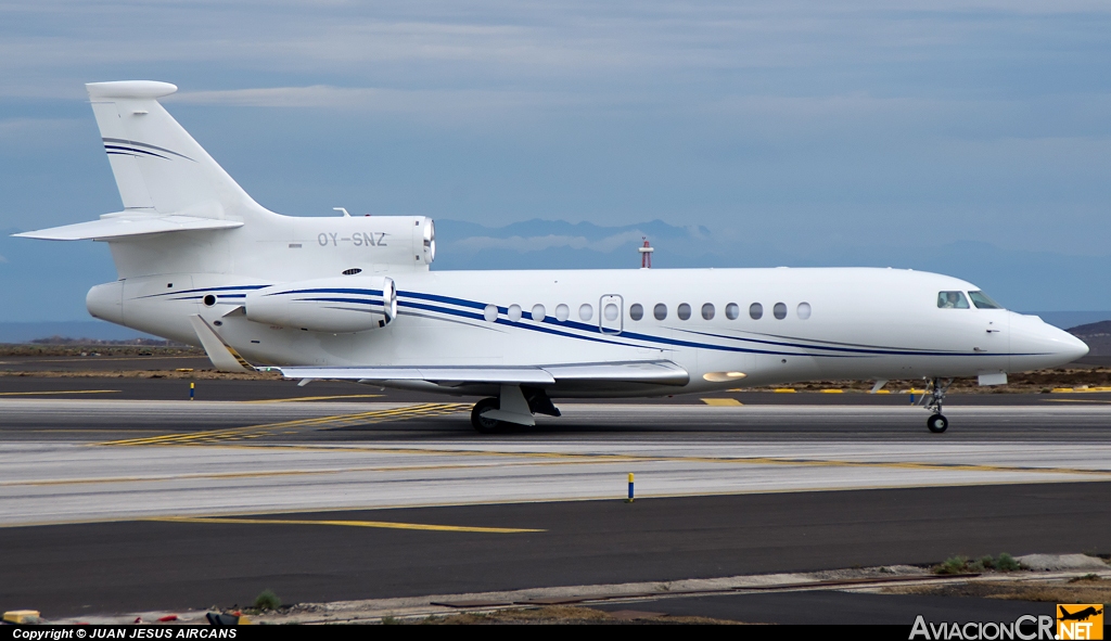 OY-SNZ - Dassault Falcon 7X -  Execujet Europe A/S