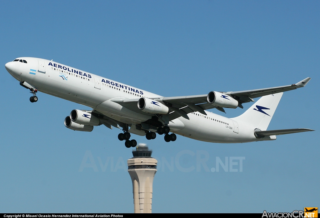 LV-CEK - Airbus A340-312 - Aerolineas Argentinas