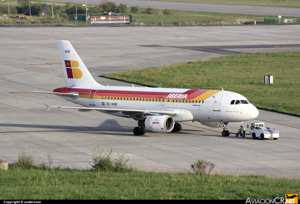 EC-HGR - Airbus A319-112 - Iberia