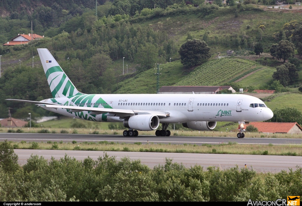 EC-LBC - Boeing 757-28A - Mint Airways