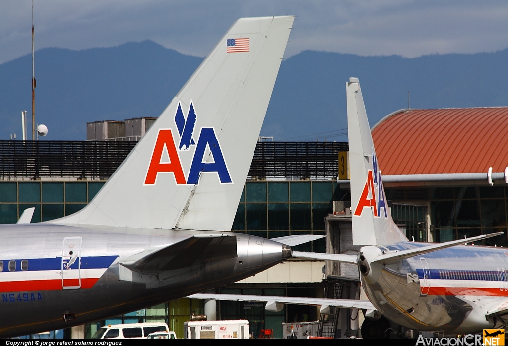 N649AA - Boeing 757-223 - American Airlines