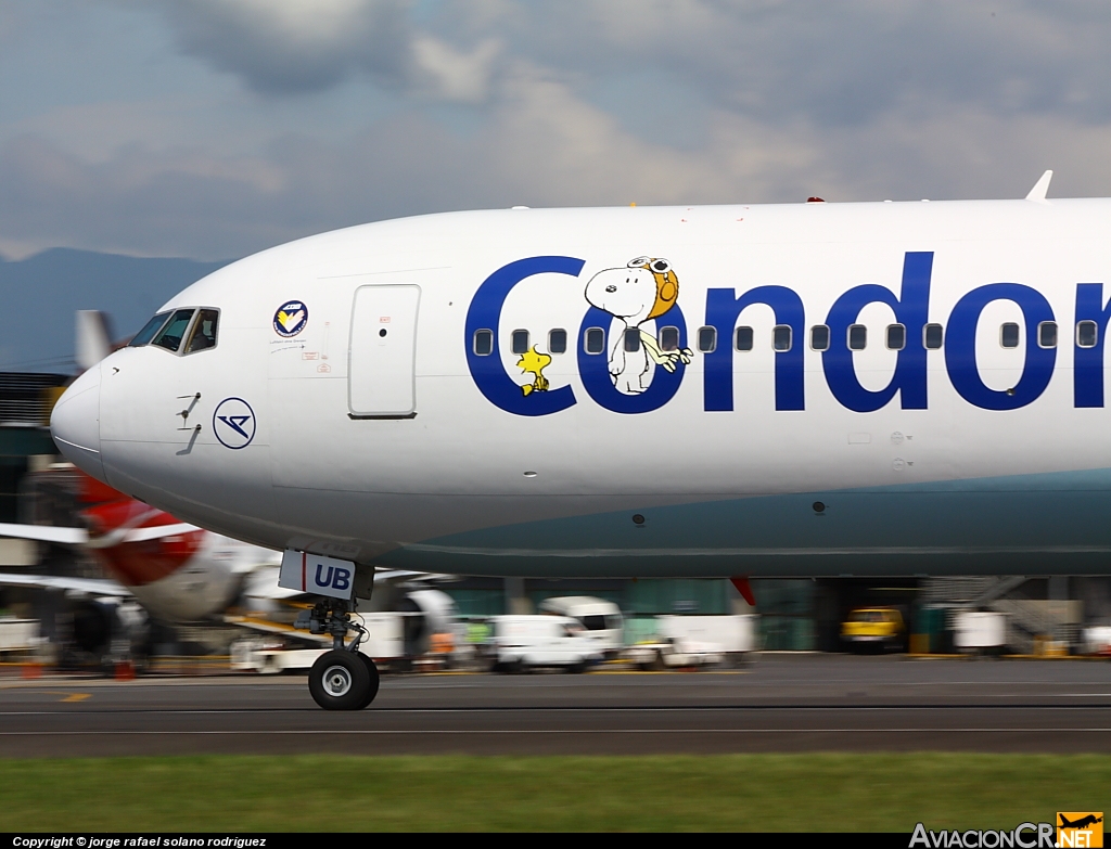 D-ABUB - Boeing 767-330(ER) - Condor