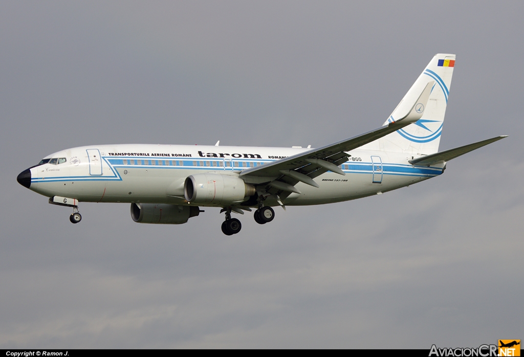 YR-BGG - Boeing 737-78J - TAROM