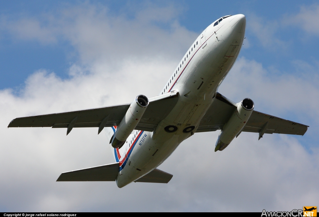 N733TW - Boeing 737-2H4 - Ameristar