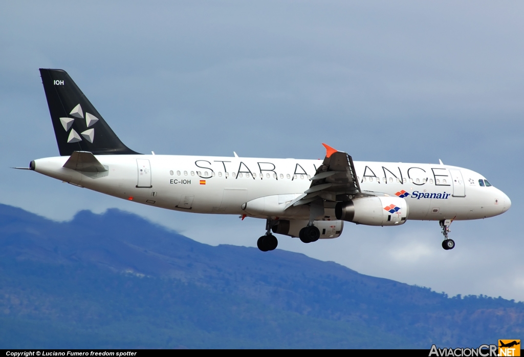 EC-IOH - Airbus A320-232 - Spanair