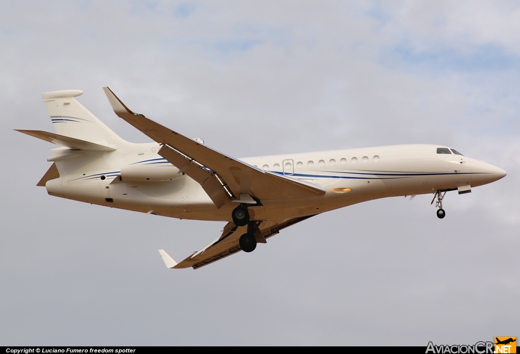 OY-SNZ - Dassault Falcon 7X -  Execujet Europe A/S