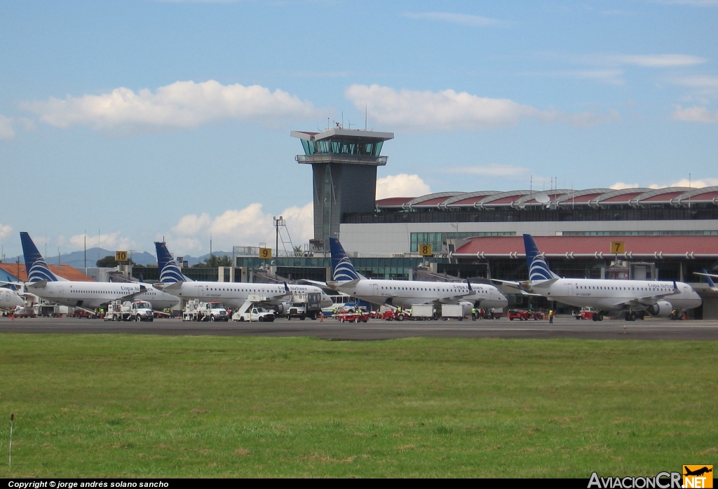 MROC - Aeropuerto - Rampa