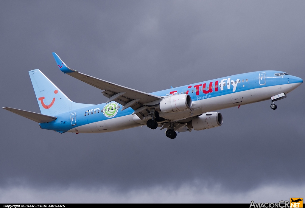 SE-DZK - Boeing 737-804 - TUIfly Nordic