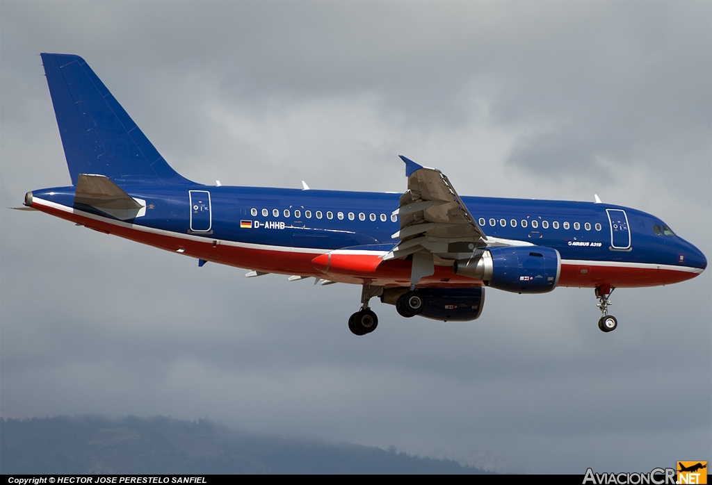 D-AHHB - Airbus A319-112 - Hamburgo Airways (HAY)