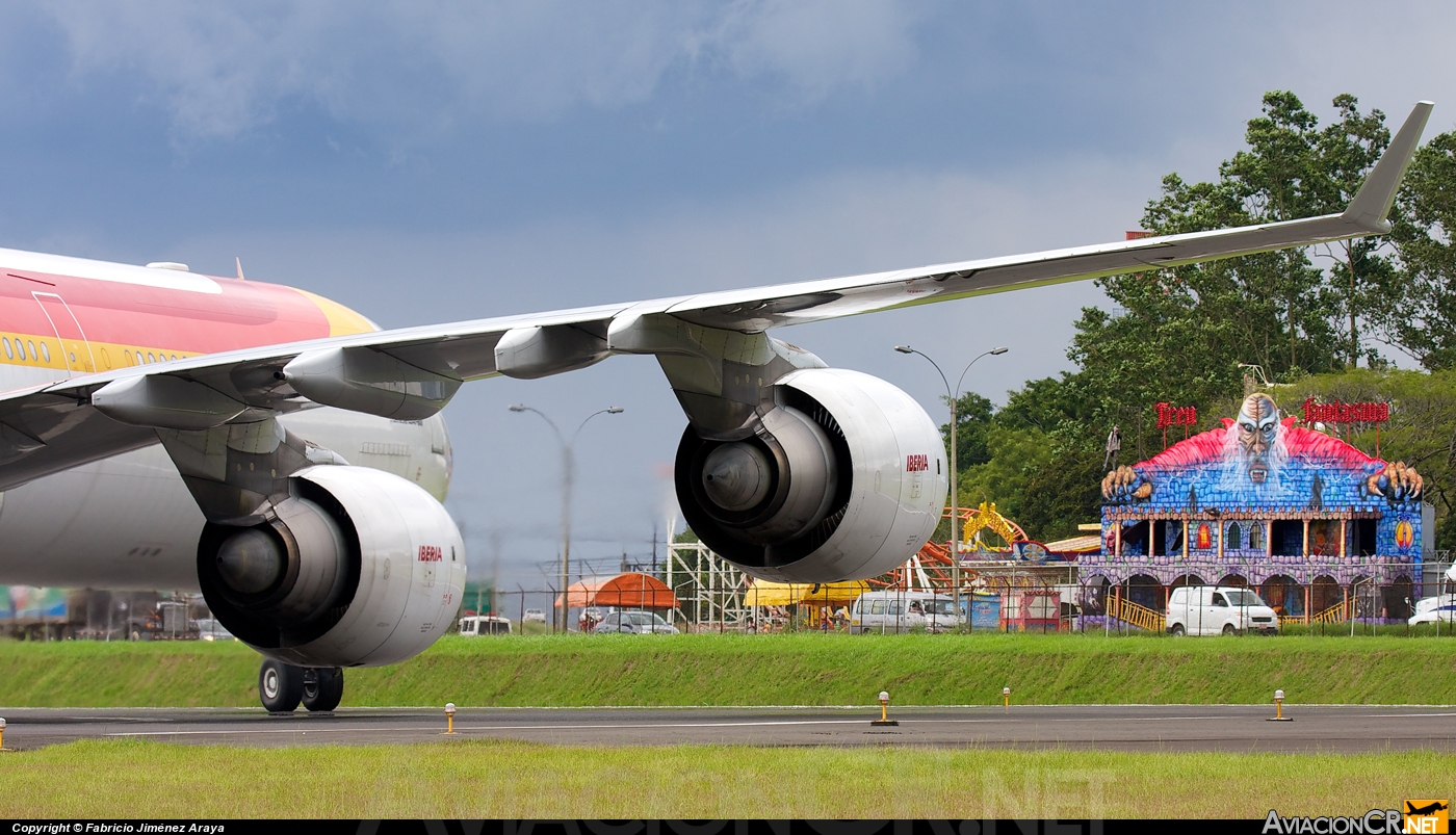 EC-IQR - Airbus A340-642 - Iberia