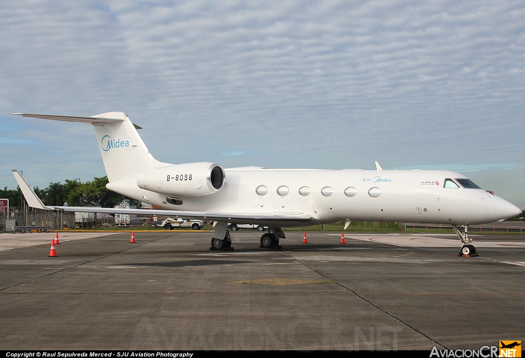 B-8098 - Gulfstream Aerospace G-IV-X Gulfstream G450 - Privado