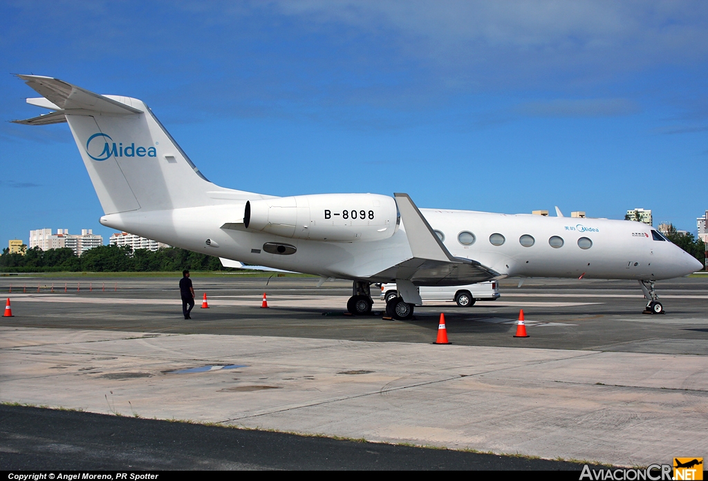 B-8098 - Gulfstream Aerospace G-IV-X Gulfstream G450 - Privado