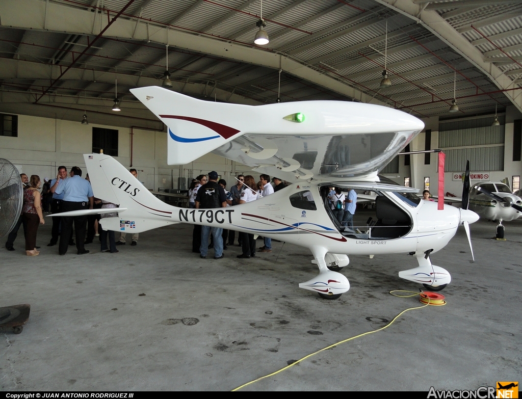 N179CT - Flight Design CTLS - Privado