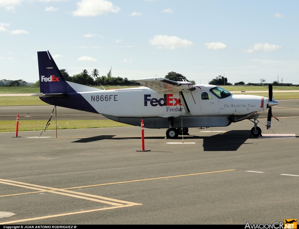N866FE - Cessna 208B Super Cargomaster - FedEx Feeder (Mountain Air Cargo)