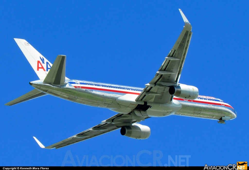 N624AA - Boeing 757-223 - American Airlines