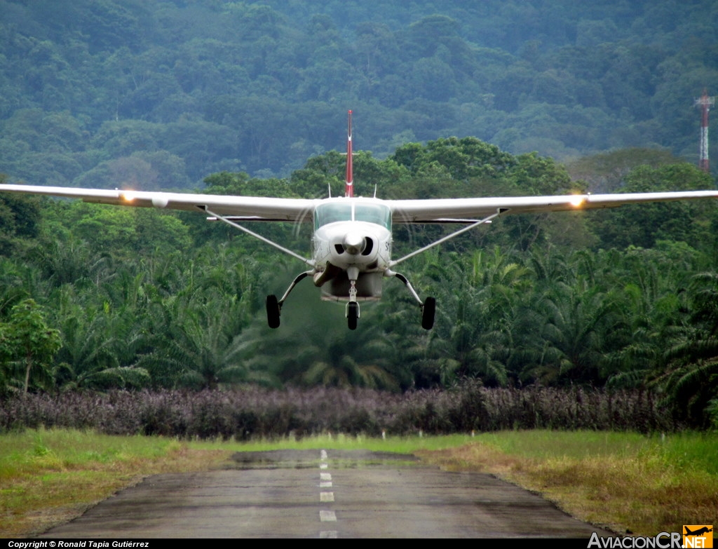 TI-BCV - Cessna 208B Grand Caravan - SANSA - Servicios Aereos Nacionales S.A.