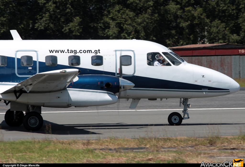 TG-TAK - Embraer EMB-110P1 Bandeirante - TAG Airlines - Transportes Aéreos Guatemaltecos