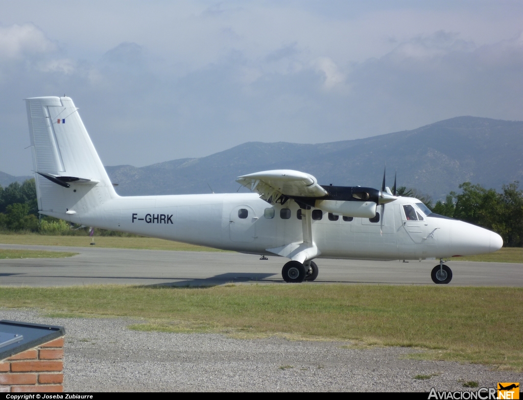 F-GHRK - De Havilland Canada DHC-6-200 Twin Otter - Privado