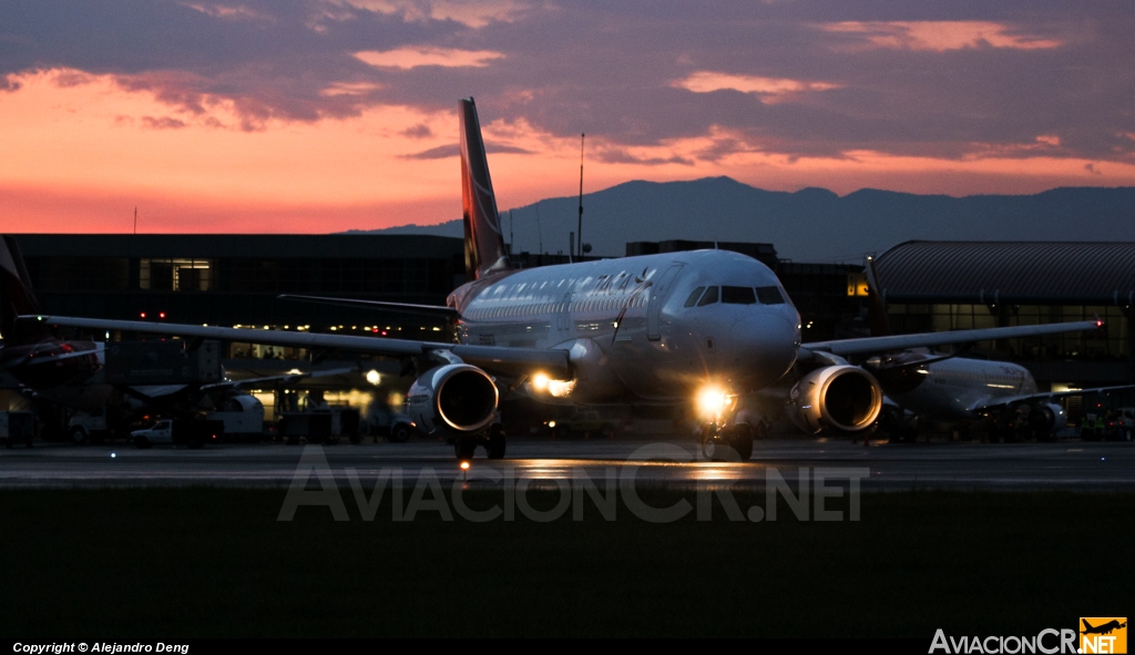 N680TA - Airbus A320-233 - TACA