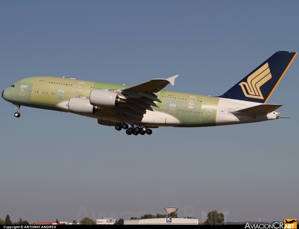 F-WWST - Airbus A380-841 - Singapore Airlines