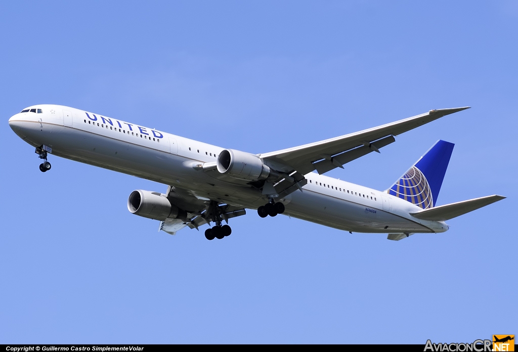 N76054 - Boeing 767-424/ER - United Airlines (Continental Airlines)