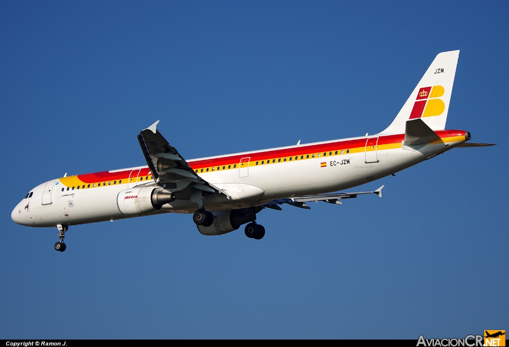 EC-JZM - Airbus A321-211 - Iberia