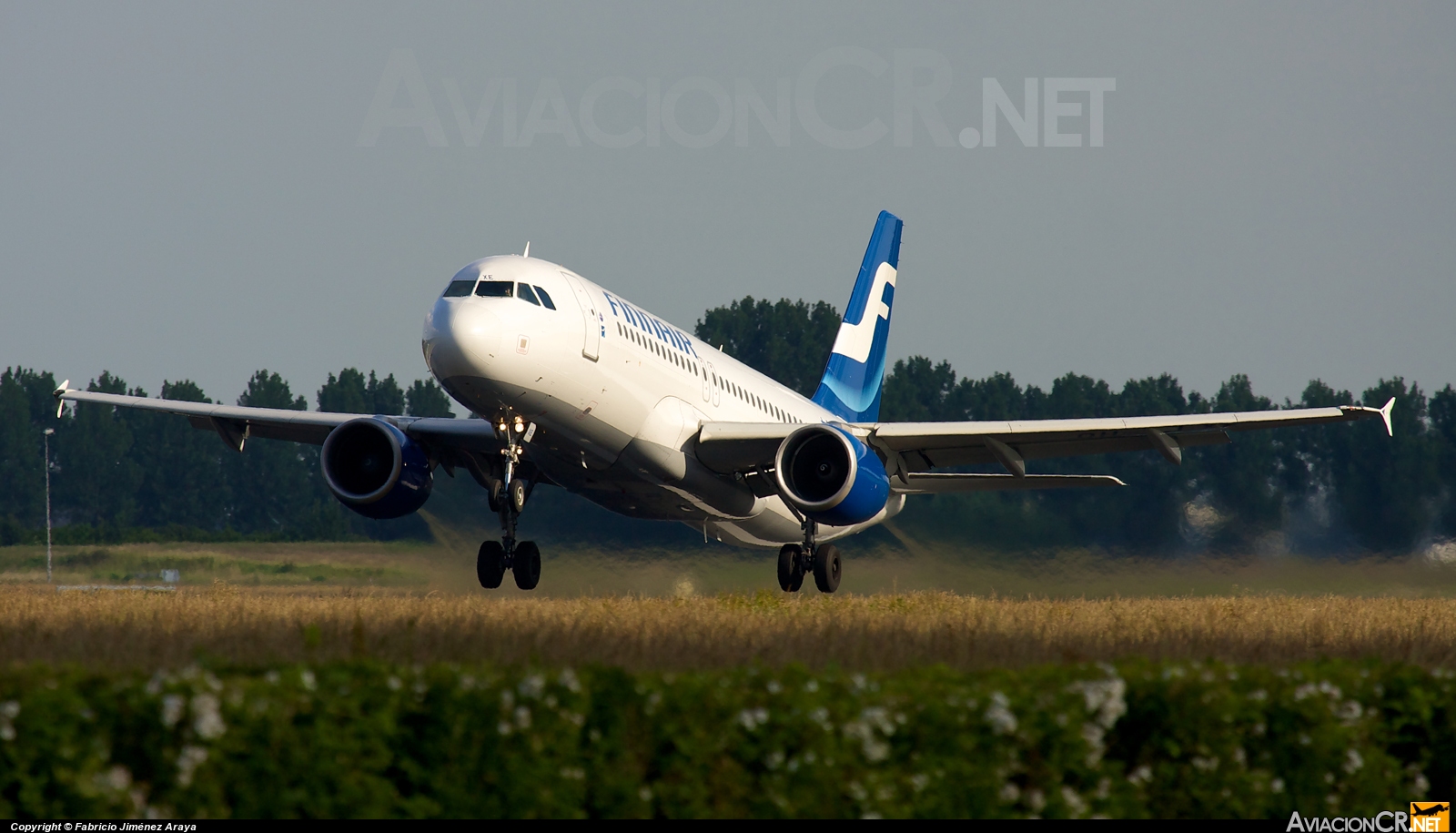 OH-LXE - Airbus A320-214 - Finnair