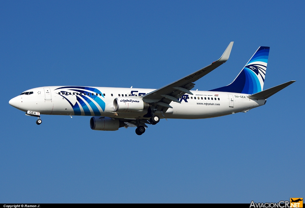 SU-GEA - Boeing 737-866 - Egypt Air