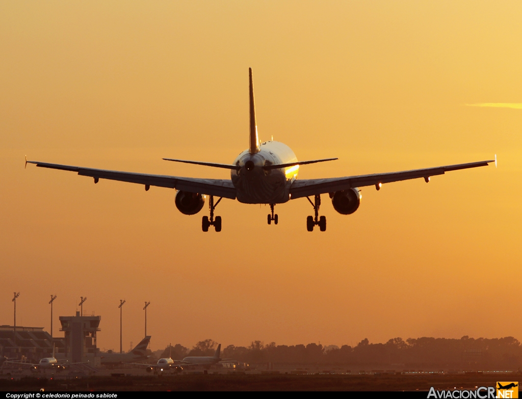 EC-JSB - Airbus A320-214 - Iberia