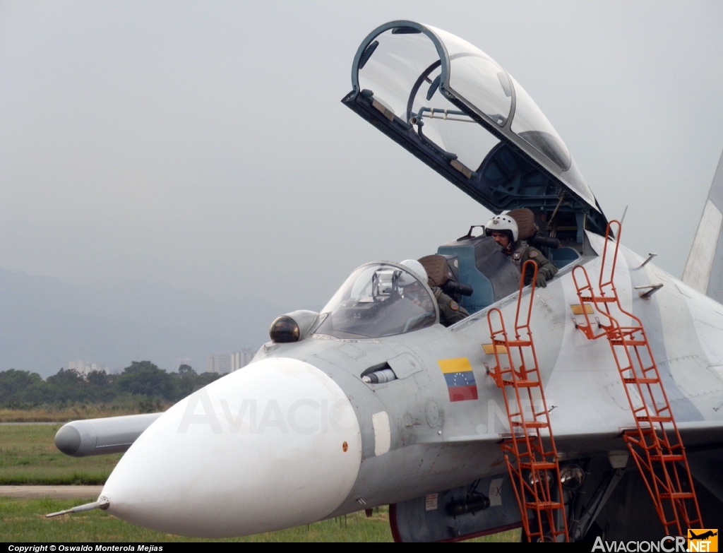 0457 - Sukhoi Su-30MK2 - Venezuela - Aviacion Militar Venezolana