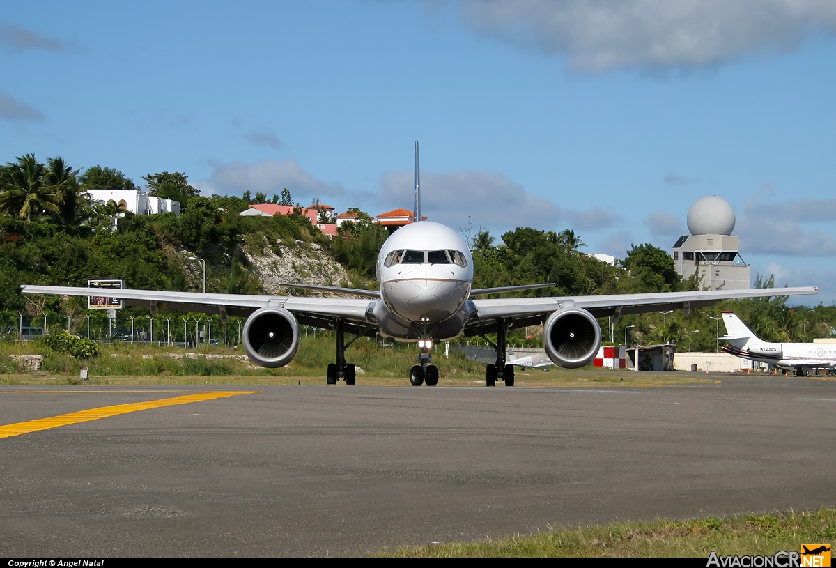 N580UA - Boeing 757-222 - United Airlines