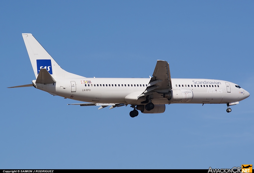 LN-RPO - Boeing 737-883 - Scandinavian Airlines (SAS)