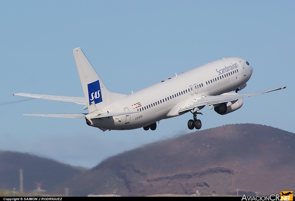 LN-RPO - Boeing 737-883 - Scandinavian Airlines (SAS)
