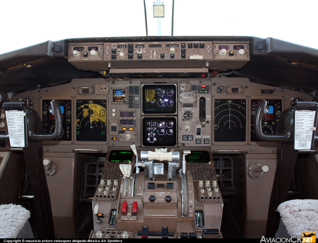 C-FMCJ - Boeing 767-223(SF) - Cargojet