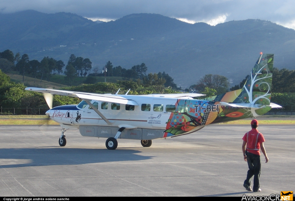 TI-BEI - Cessna 208B Grand Caravan - Nature Air