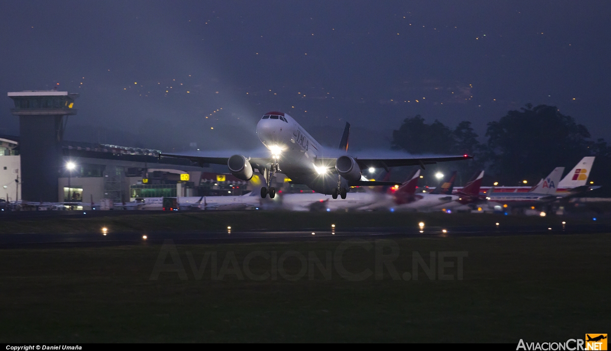 N494TA - Airbus A320-233 - TACA