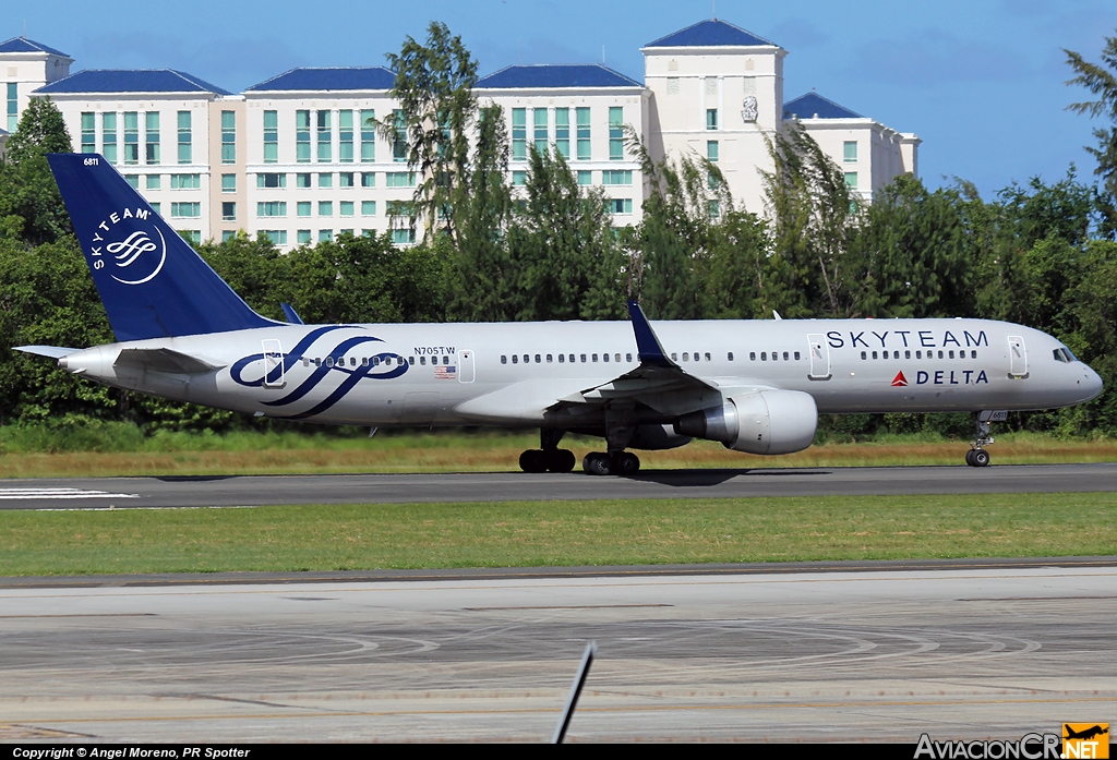 N705TW - Boeing 757-231 - Delta Air Lines