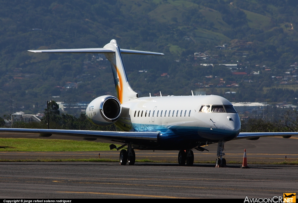 N117TF - Bombardier BD-700-1A10 Global Express XRS - Privado
